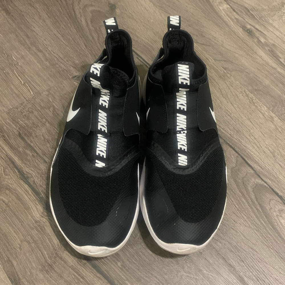 Nike Flex Runner - image 1